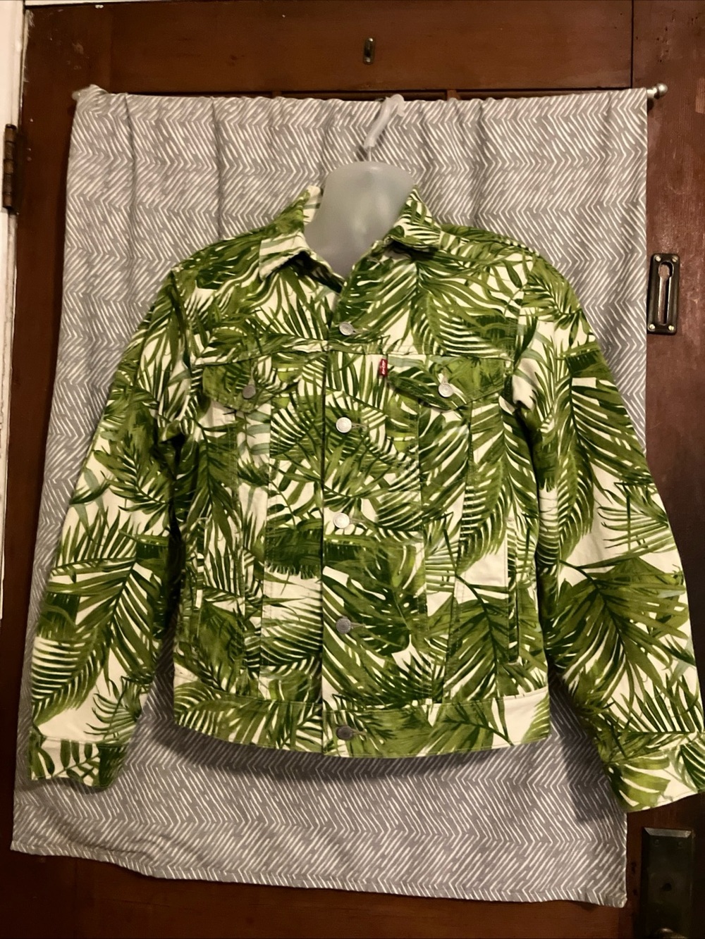 Levi's Green Palm-Print Women's Denim Jacket